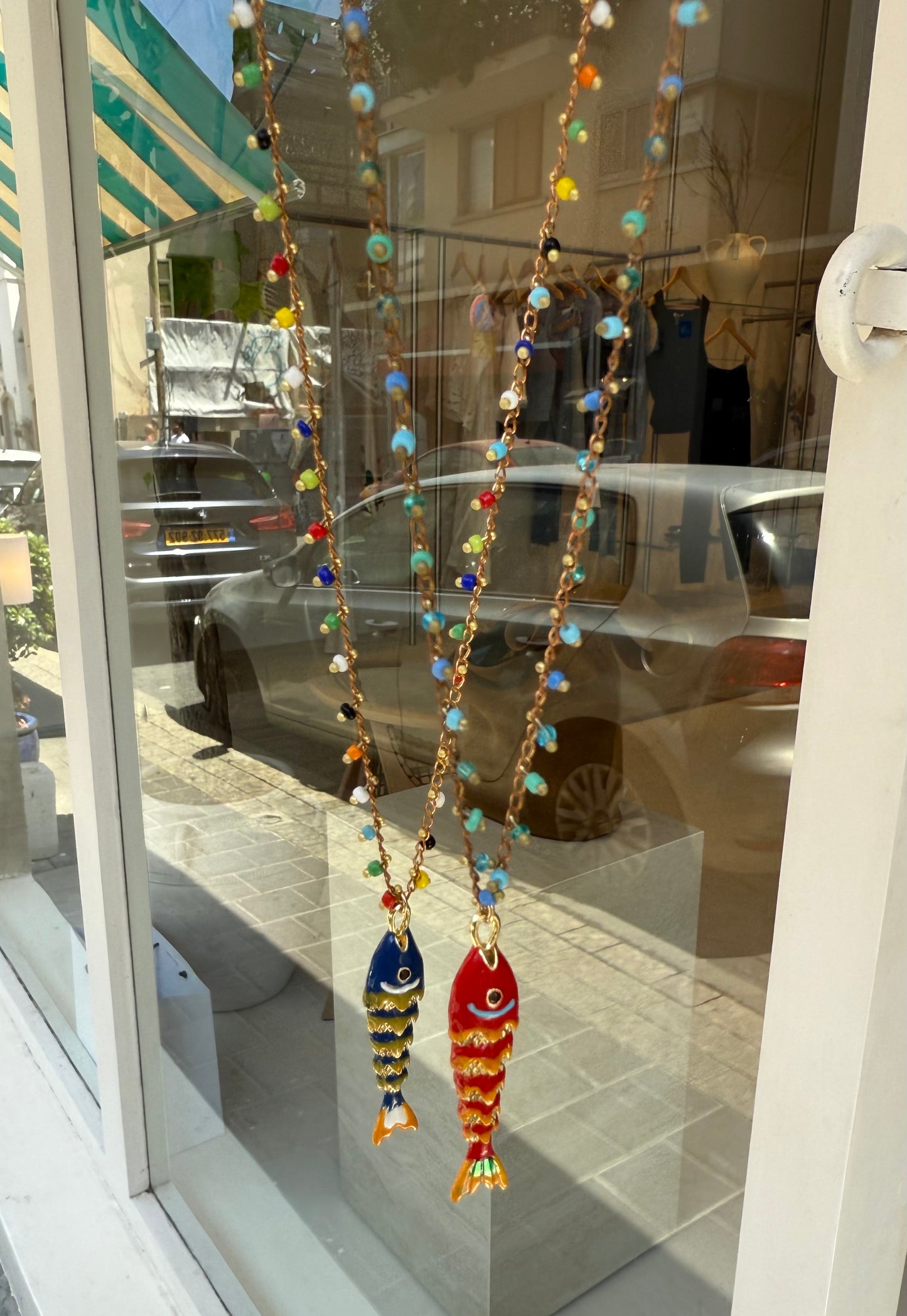 colorfull fish necklace