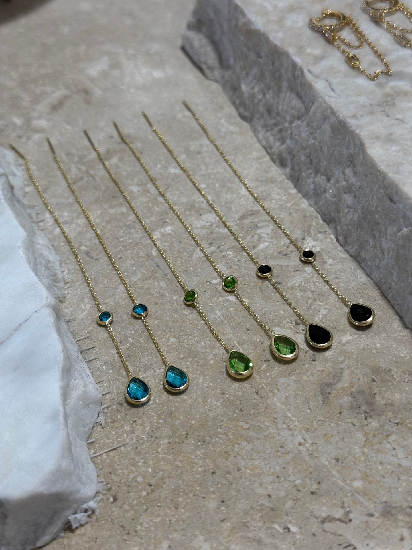 Wire  gold plated earrings