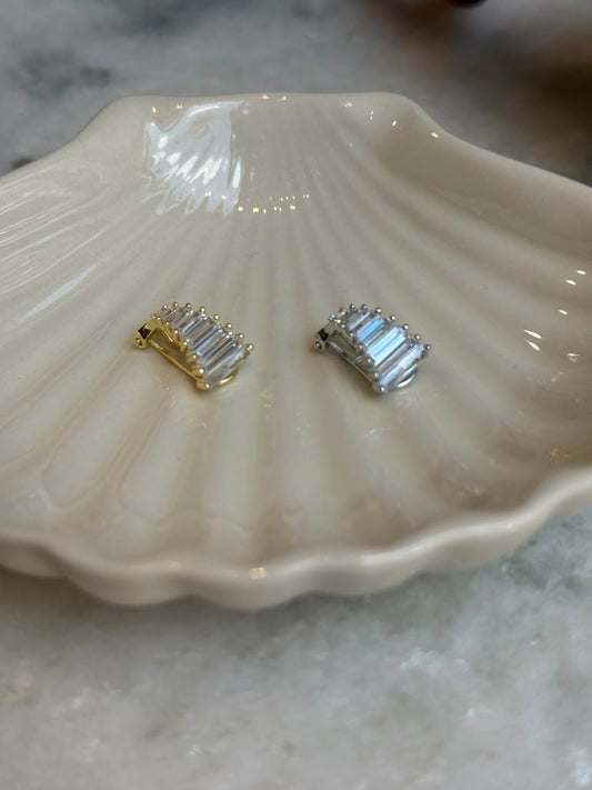 Baguette cut stone ear cuff