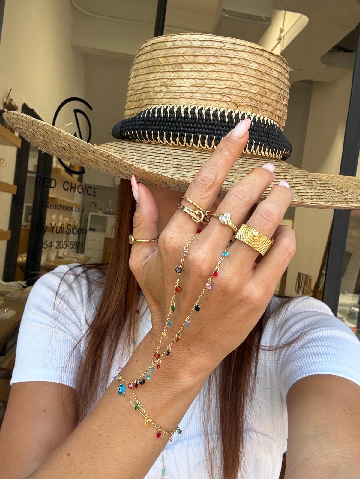 Hand chain bracelet